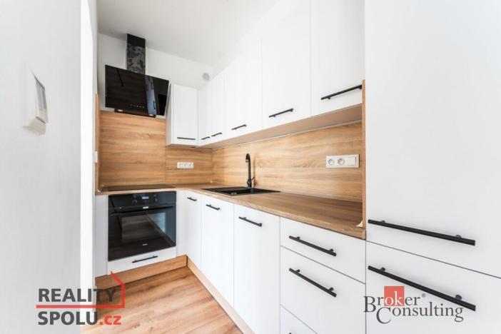 Pronájem bytu 2+kk, Ostrava - Mariánské Hory, Cottonové, 37 m2