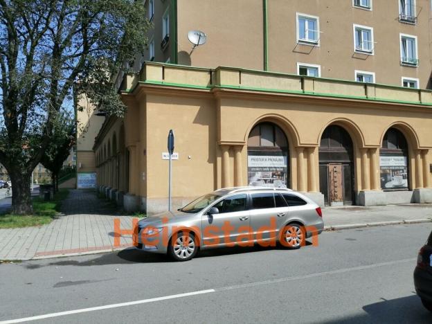 Pronájem obchodního prostoru, Havířov - Město, Na Nábřeží, 213 m2