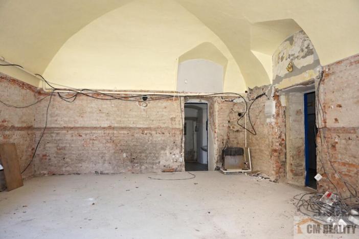 Pronájem obchodního prostoru, Prostějov, nám. Edmunda Husserla, 56 m2