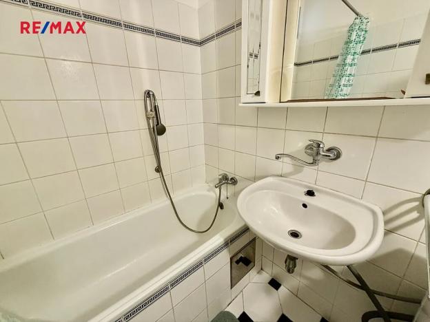 Prodej bytu 3+1, Praha - Žižkov, Husitská, 84 m2