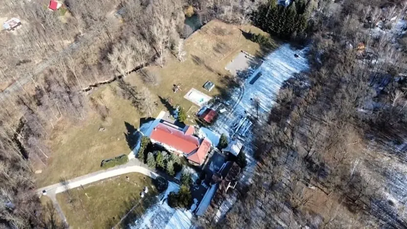 Prodej komerční nemovitosti, Tvarožná Lhota, 667 m2