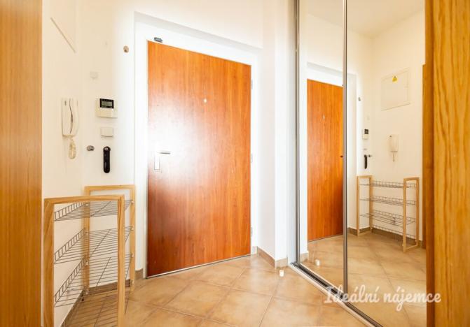 Pronájem bytu 1+kk, Praha - Letňany, Miroslava Hajna, 35 m2