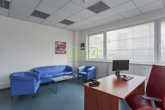 Pronájem kanceláře, Praha - Stodůlky, Tlumačovská, 194 m2