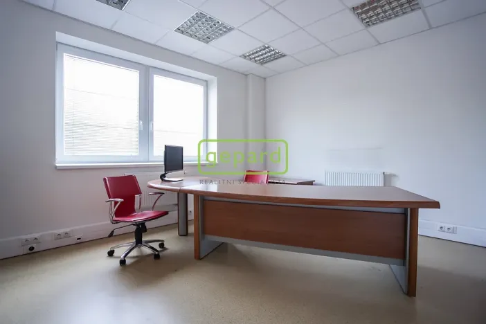 Pronájem kanceláře, Praha - Stodůlky, Tlumačovská, 194 m2