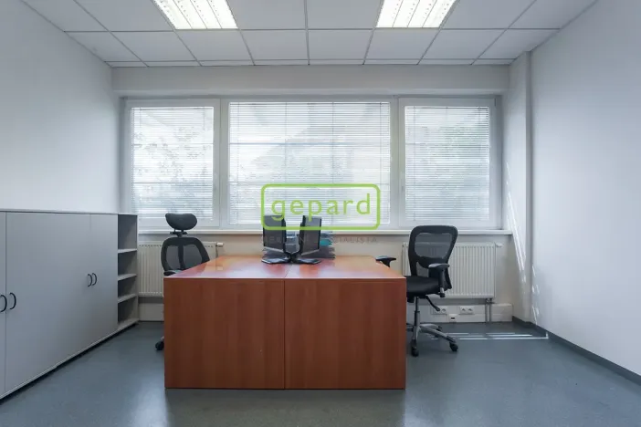 Pronájem kanceláře, Praha - Stodůlky, Tlumačovská, 194 m2