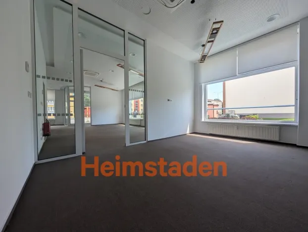 Pronájem kanceláře, Karviná - Nové Město, tř. Osvobození, 141 m2