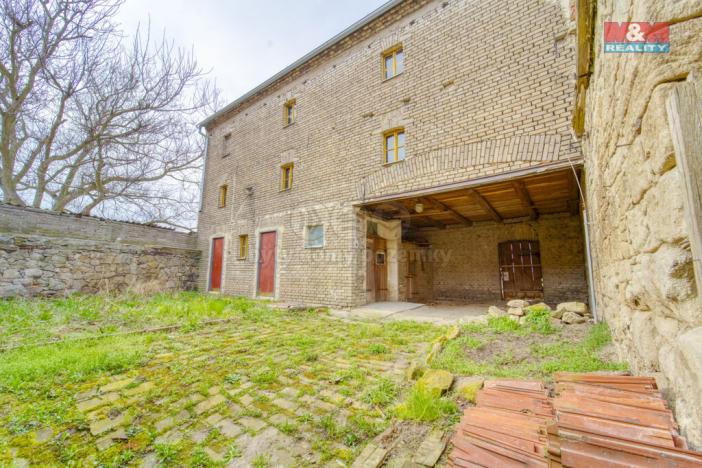 Prodej rodinného domu, Kněževes, Pražská, 67 m2