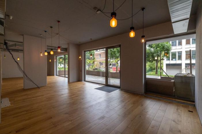 Prodej obchodního prostoru, Praha - Karlín, Rohanské nábřeží, 143 m2