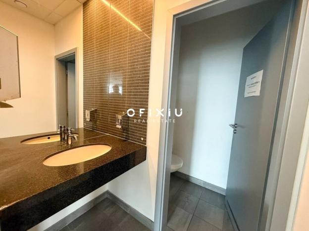 Pronájem kanceláře, Brno - Štýřice, Londýnské náměstí, 2575 m2