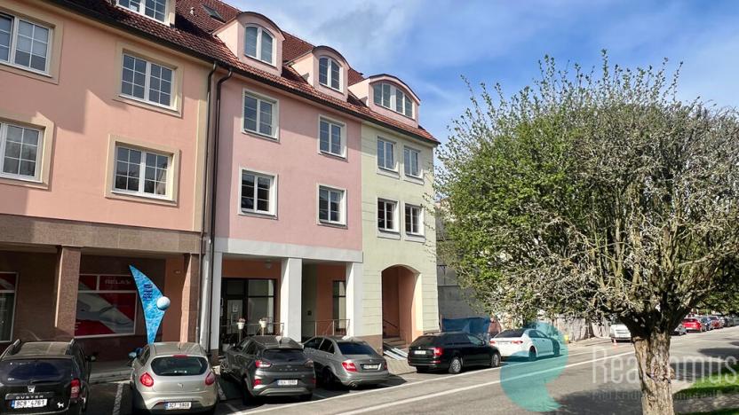 Pronájem bytu 3+kk, Hluboká nad Vltavou, Masarykova, 71 m2