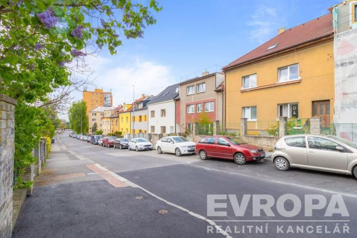 Prodej bytu 4+1, Praha - Hloubětín, Klánovická, 104 m2