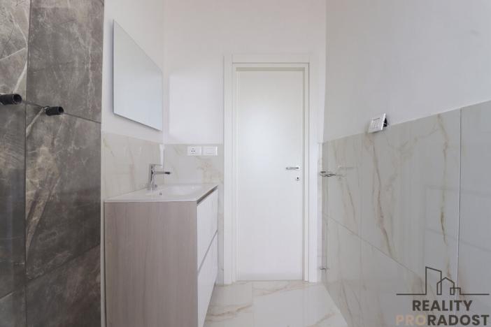 Prodej bytu 1+1, Montesilvano,Itálie, 40 m2