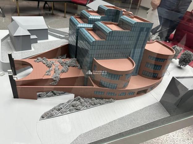 Prodej kanceláře, Plzeň, Husova, 9000 m2