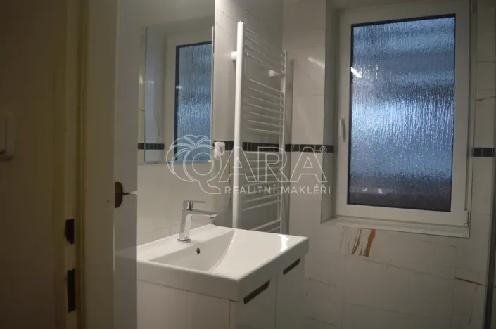 Pronájem bytu 2+1, Mnichovice, Pod mohylou, 78 m2