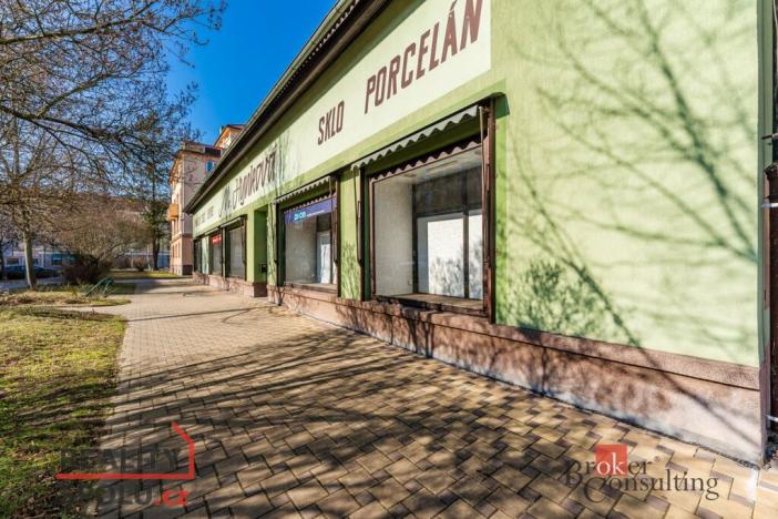 Prodej obchodního prostoru, Pardubice - Zelené Předměstí, Jilemnického, 780 m2