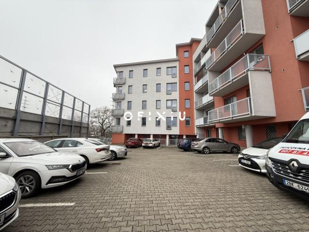 Pronájem kanceláře, Brno - Černovice, Klíčova, 143 m2