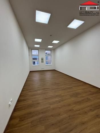 Pronájem kanceláře, Sedliště, 402 m2