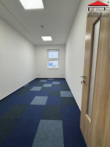 Pronájem kanceláře, Sedliště, 402 m2