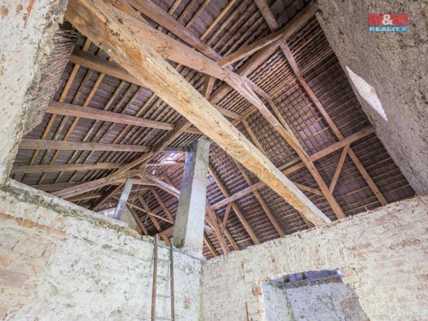 Prodej rodinného domu, Jesenice, 750 m2