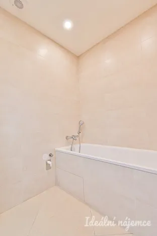 Pronájem bytu 2+1, Brno - Štýřice, Bakalovo nábřeží, 55 m2