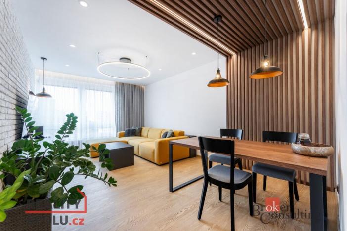Prodej bytu 3+1, Hradec Králové - Nový Hradec Králové, Čajkovského, 82 m2