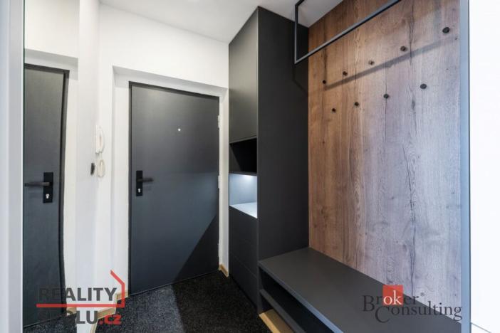 Prodej bytu 3+1, Hradec Králové - Nový Hradec Králové, Čajkovského, 79 m2