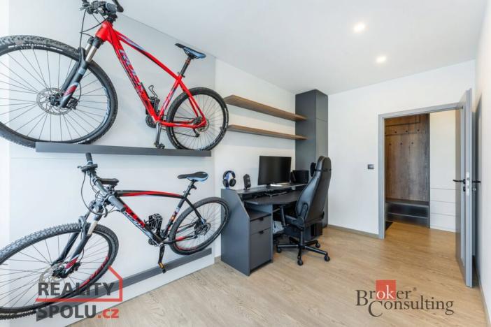 Prodej bytu 3+1, Hradec Králové - Nový Hradec Králové, Čajkovského, 79 m2