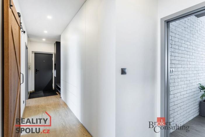 Prodej bytu 3+1, Hradec Králové - Nový Hradec Králové, Čajkovského, 79 m2