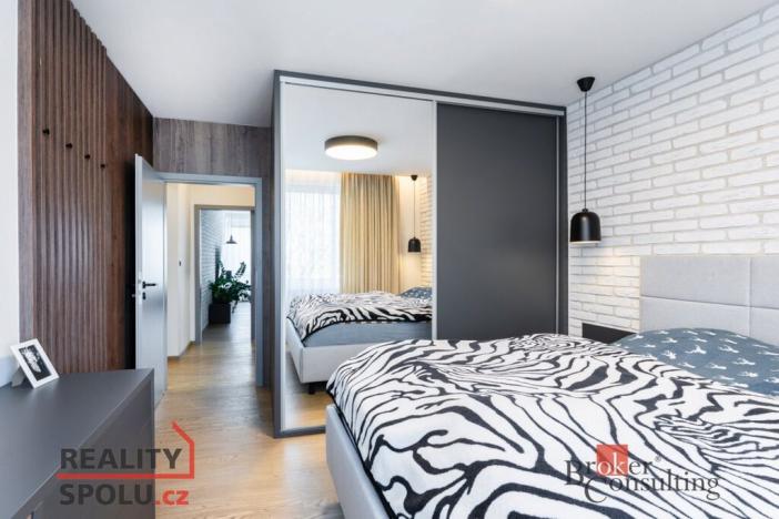 Prodej bytu 3+1, Hradec Králové - Nový Hradec Králové, Čajkovského, 79 m2