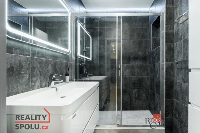 Prodej bytu 3+1, Hradec Králové - Nový Hradec Králové, Čajkovského, 79 m2