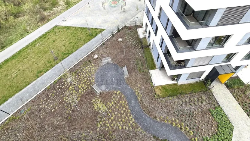 Pronájem bytu 2+kk, Praha - Karlín, Sokolova, 54 m2