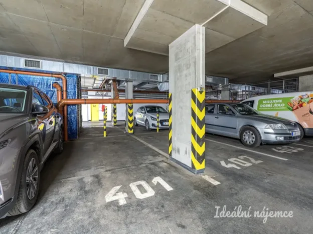 Pronájem bytu 2+kk, Praha - Hlubočepy, Wassermannova, 44 m2