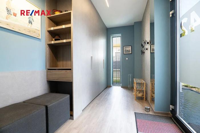 Prodej rodinného domu, Hovorčovice, Na Konci světa, 188 m2