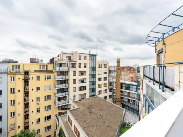 Pronájem bytu 1+kk, Praha - Vinohrady, Chrudimská, 22 m2