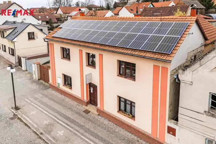 Prodej rodinného domu, Byšice, 5. května, 300 m2