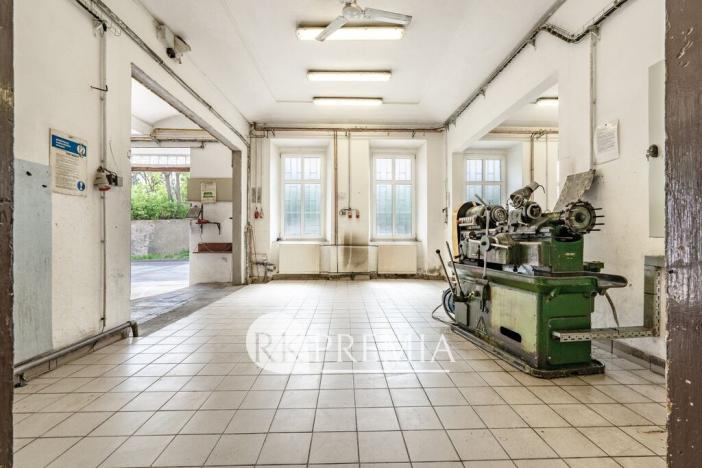 Prodej výrobních prostor, Teplice, Myslbekova, 510 m2