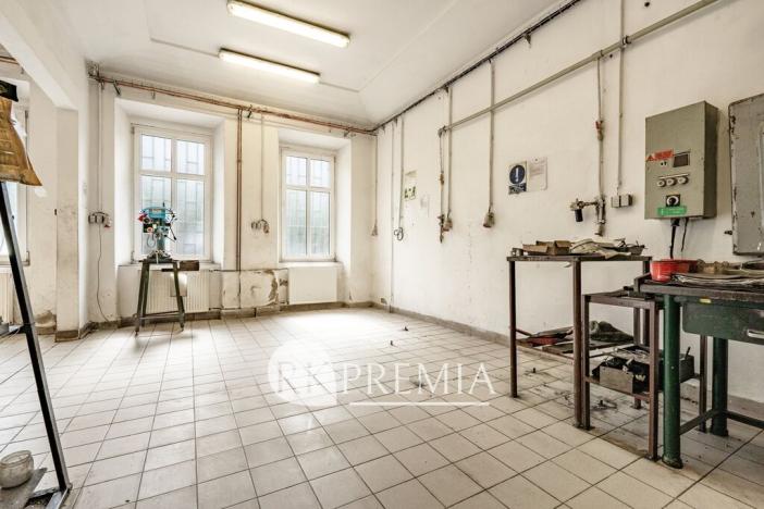 Prodej výrobních prostor, Teplice, Myslbekova, 510 m2