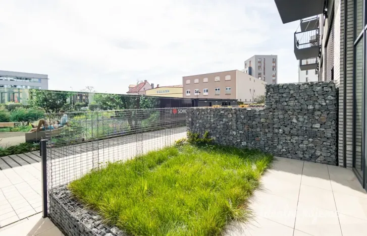 Pronájem bytu 1+kk, Praha - Holešovice, V háji, 43 m2