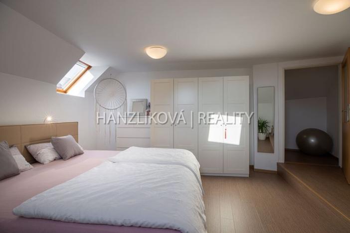 Prodej zemědělské usedlosti, Pištín, 200 m2