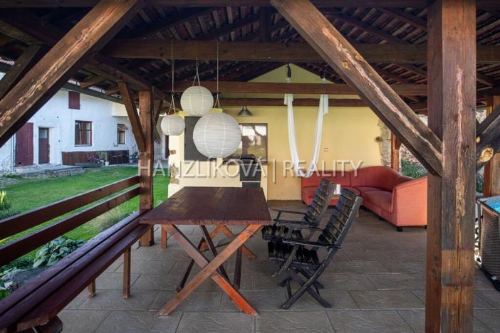 Prodej zemědělské usedlosti, Pištín, 200 m2