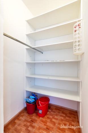 Pronájem bytu 3+kk, Praha - Zbraslav, Paškova, 59 m2