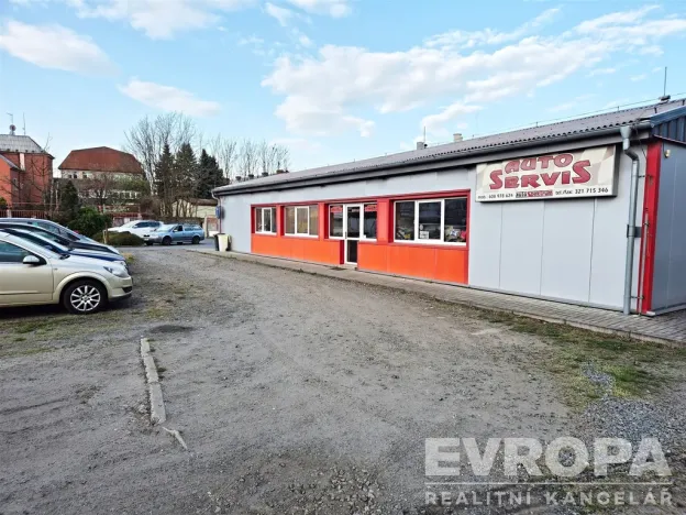 Prodej komerční nemovitosti, Kolín, Ovčárecká, 2741 m2