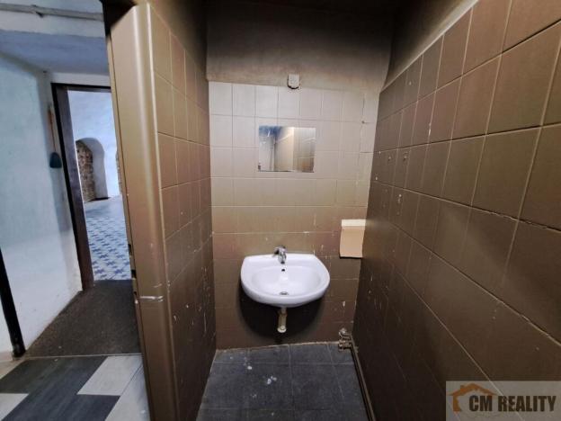 Pronájem obchodního prostoru, Prostějov, nám. Edmunda Husserla, 70 m2