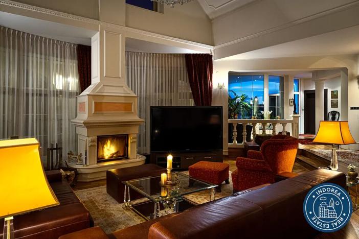 Prodej vily, Malenovice, 900 m2