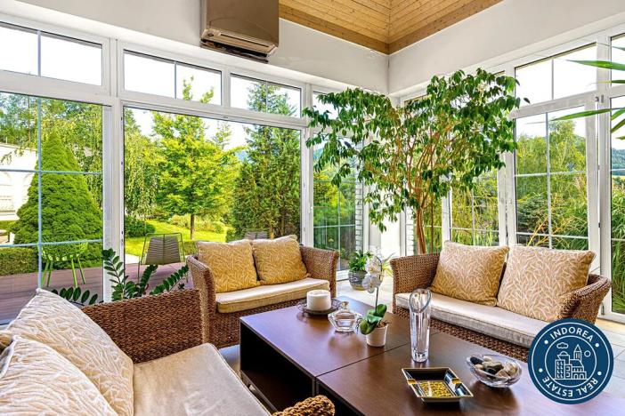 Prodej vily, Malenovice, 900 m2