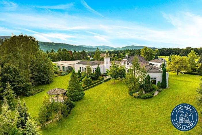 Prodej vily, Malenovice, 900 m2