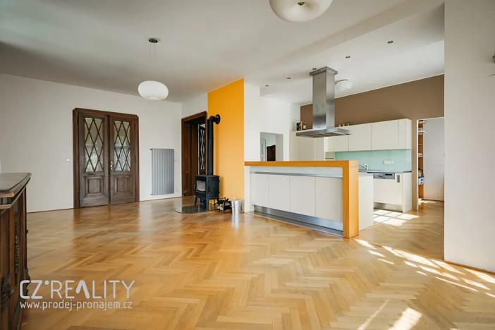 Prodej vily, Praha - Klánovice, Ke znaku, 300 m2