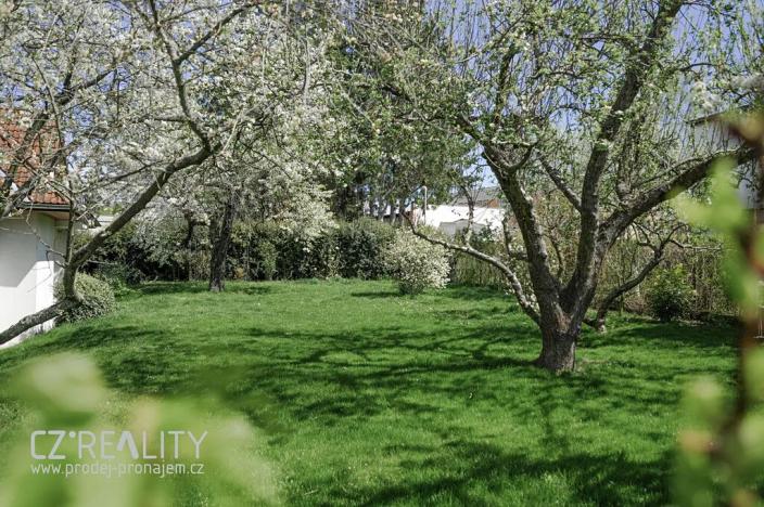 Prodej rodinného domu, Praha - Lipence, Na Bambouzku, 308 m2