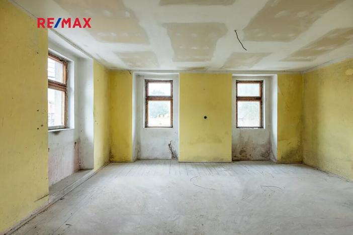 Prodej vícegeneračního domu, Koleč, 404 m2