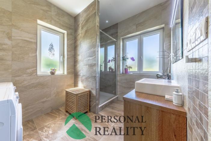 Prodej rodinného domu, Tachlovice, Karlštejnská, 208 m2